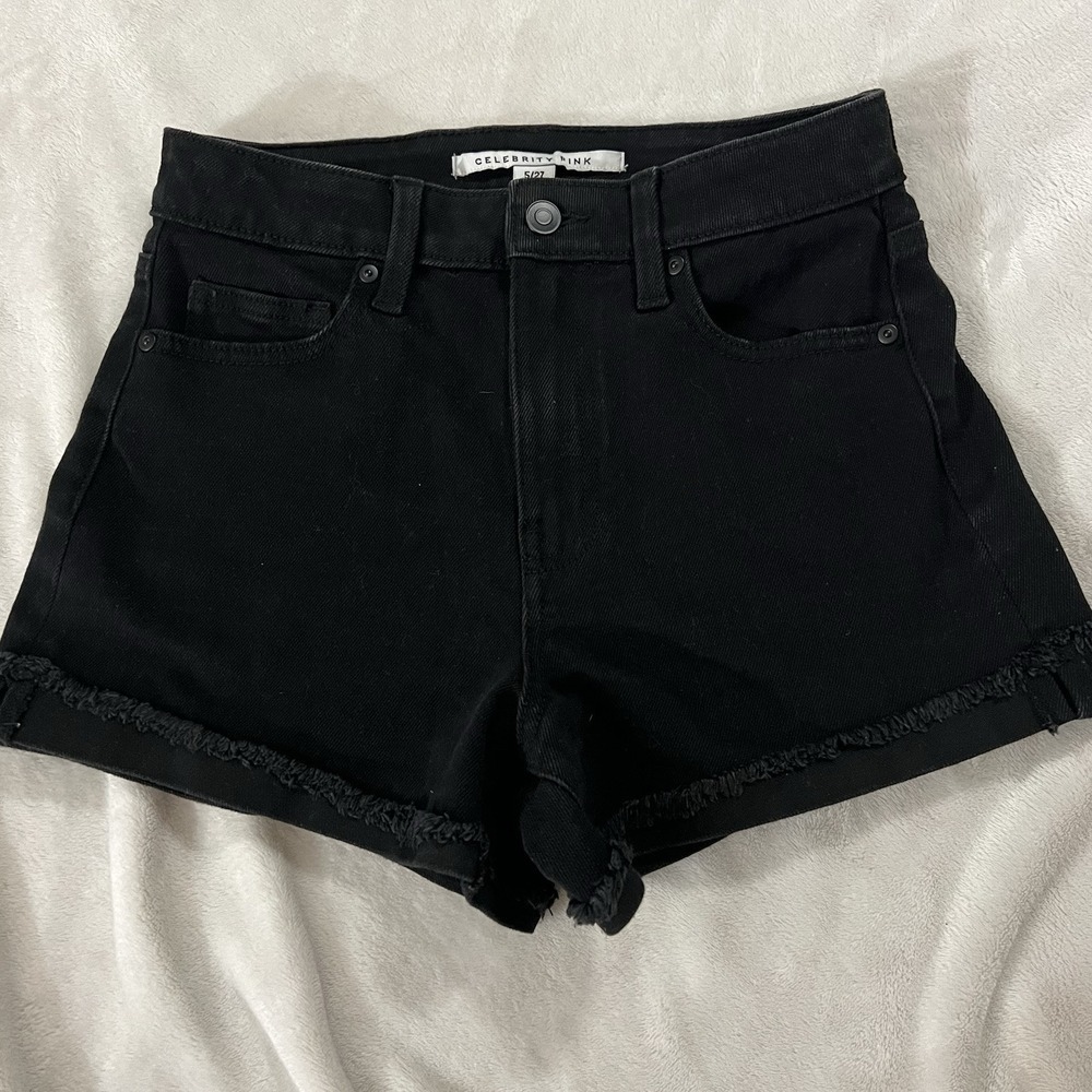 Celebrity Pink Black Rinse High Waisted Shorts Size 5/27